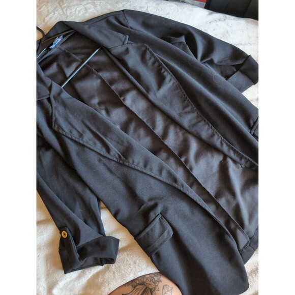 Black blazer size medium brand love - Picture 1 of 6